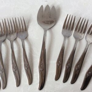 Vintage Utica Cameo Rose Fork Set 8 Salad Forks and 1 Serving Fork 9 Piece Steel
